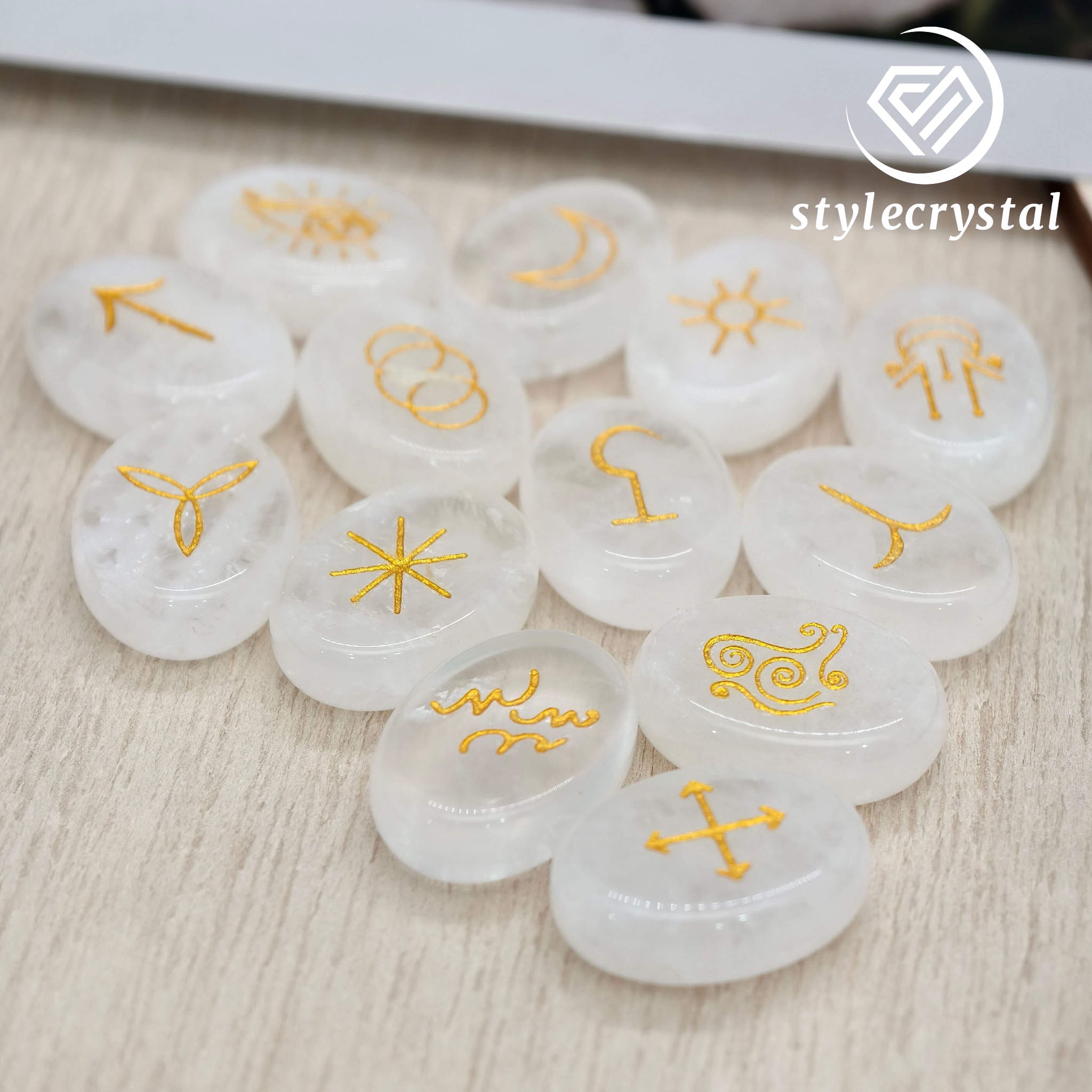 Crystal Rune Stones Set - Obsidian / Clear Quartz / Amethyst / Rose Quartz | Engraved Healing Crystals for Divination & Meditation - StyleCrystals